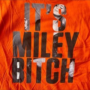 MILEY CYRUS x AMERICAN APPAREL!